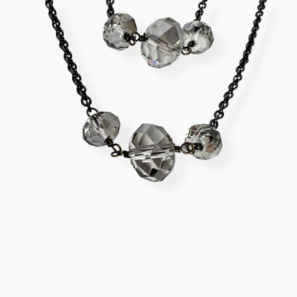 Fashion Necklace Faceted Smokey Gray Sparkly Station Beads Gun Metal 2-Strand - Picture 8 of 10
